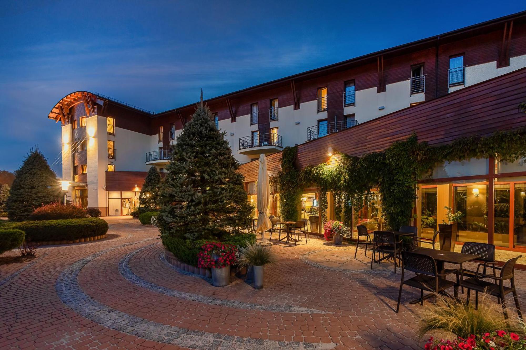 Hotel Medical Spa Malinowy Zdroj Solec-Zdrój Extérieur photo